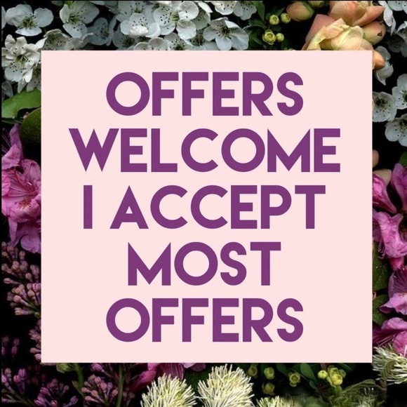 Banana Republic Halter Top Sz.S 100%Silk White Blue Floral Paisley Summer - Picture 10 of 10